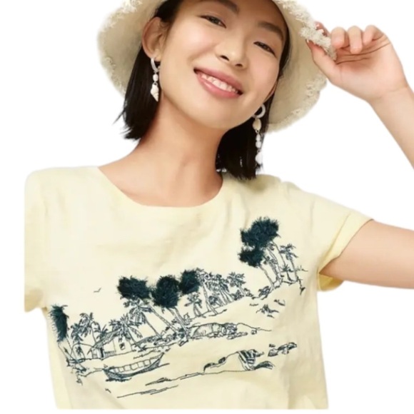 J. Crew Tops - J. Crew knit goods yellow organic tee shirt womens XS.